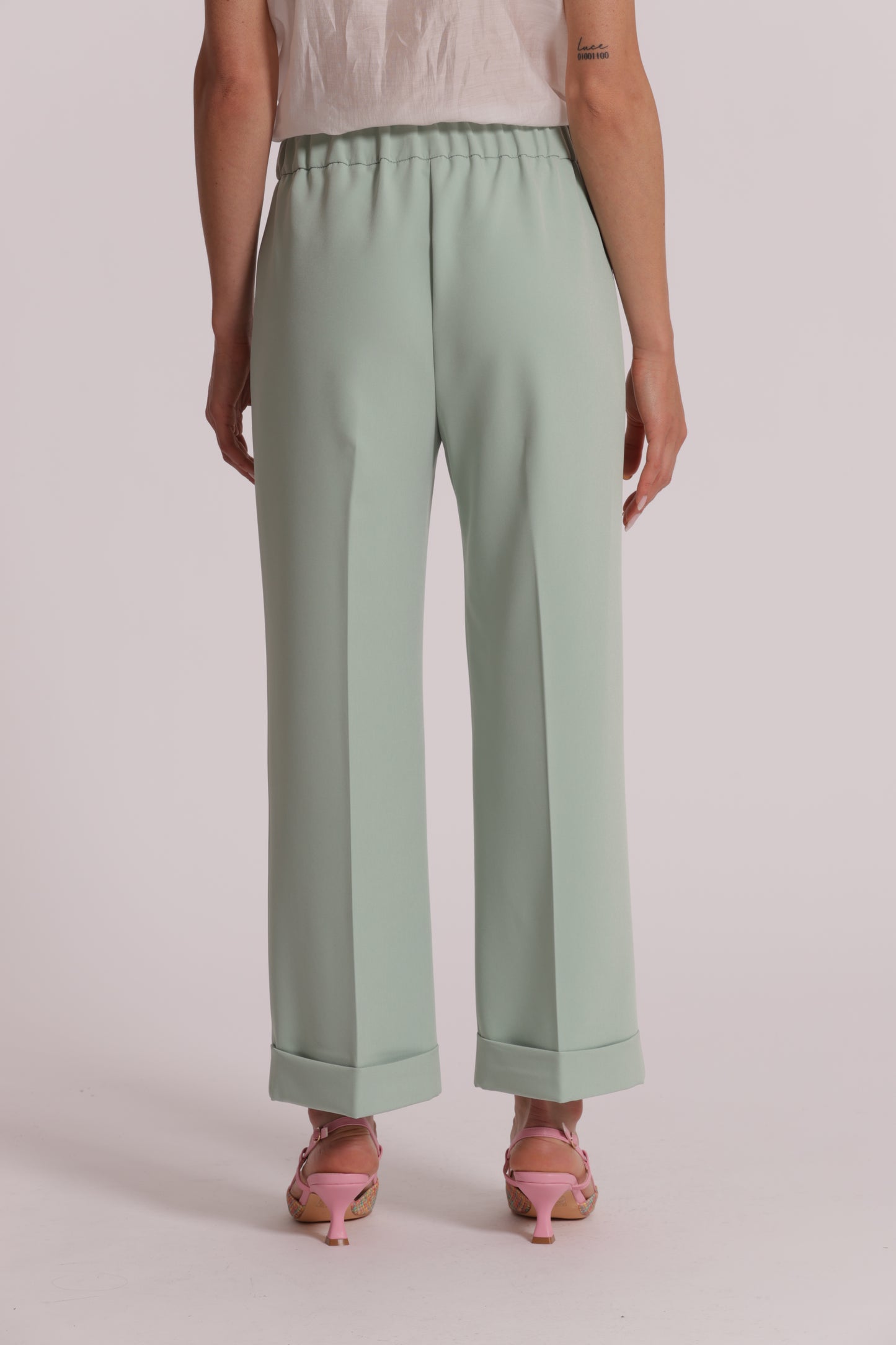 PANTALONI CON RISVOLTO