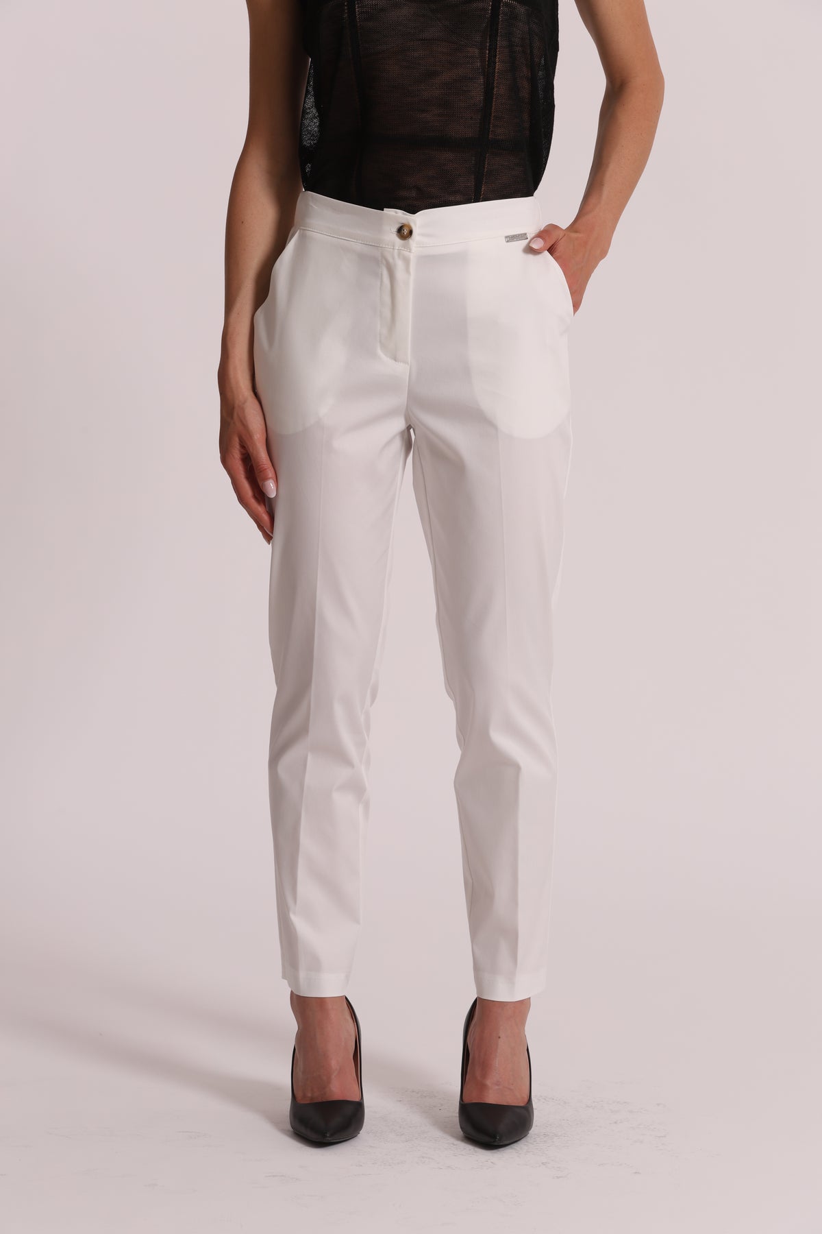 PANTALONE IN COTONE CON ELASTICO