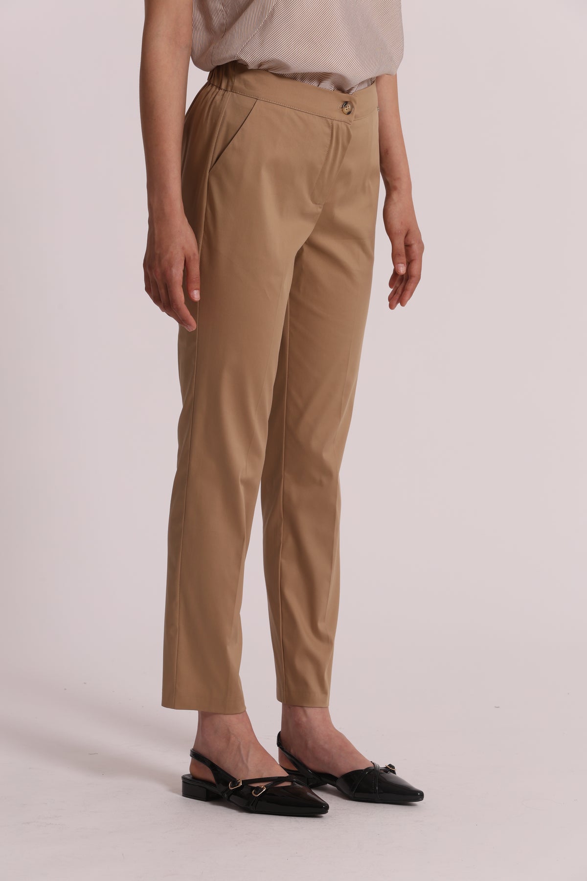 PANTALONE IN COTONE CON ELASTICO