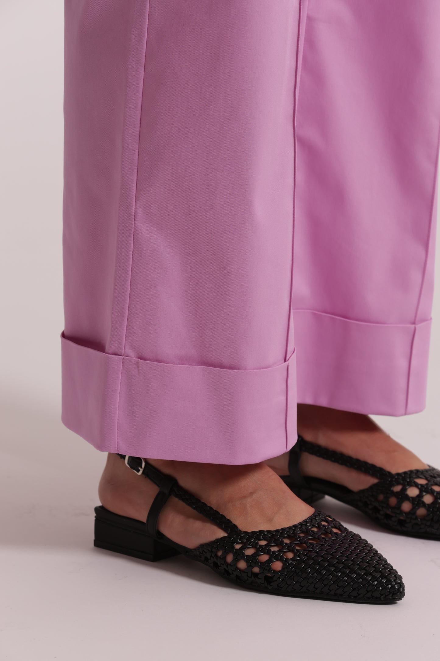 PANTALONI IN COTONE CON RISVOLTO