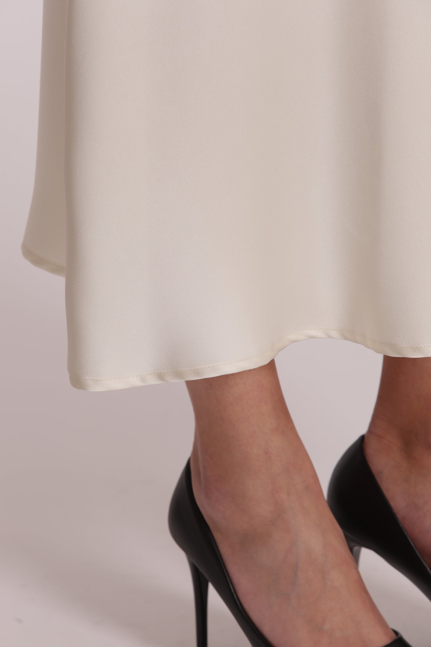 GONNA MIDI CON ELASTICO IN VITA