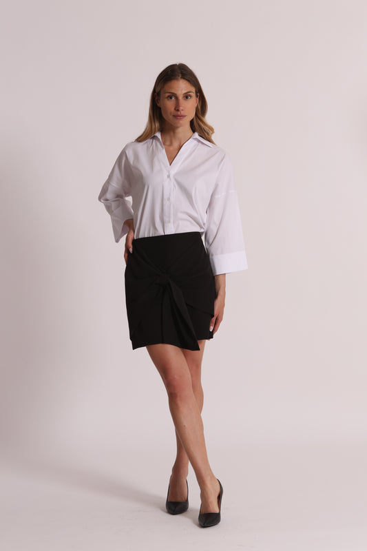 GONNA CORTA CON FIOCCO FRONTALE