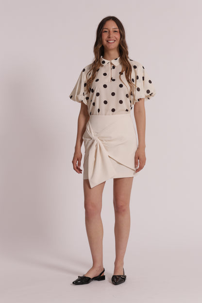 GONNA CORTA CON FIOCCO FRONTALE