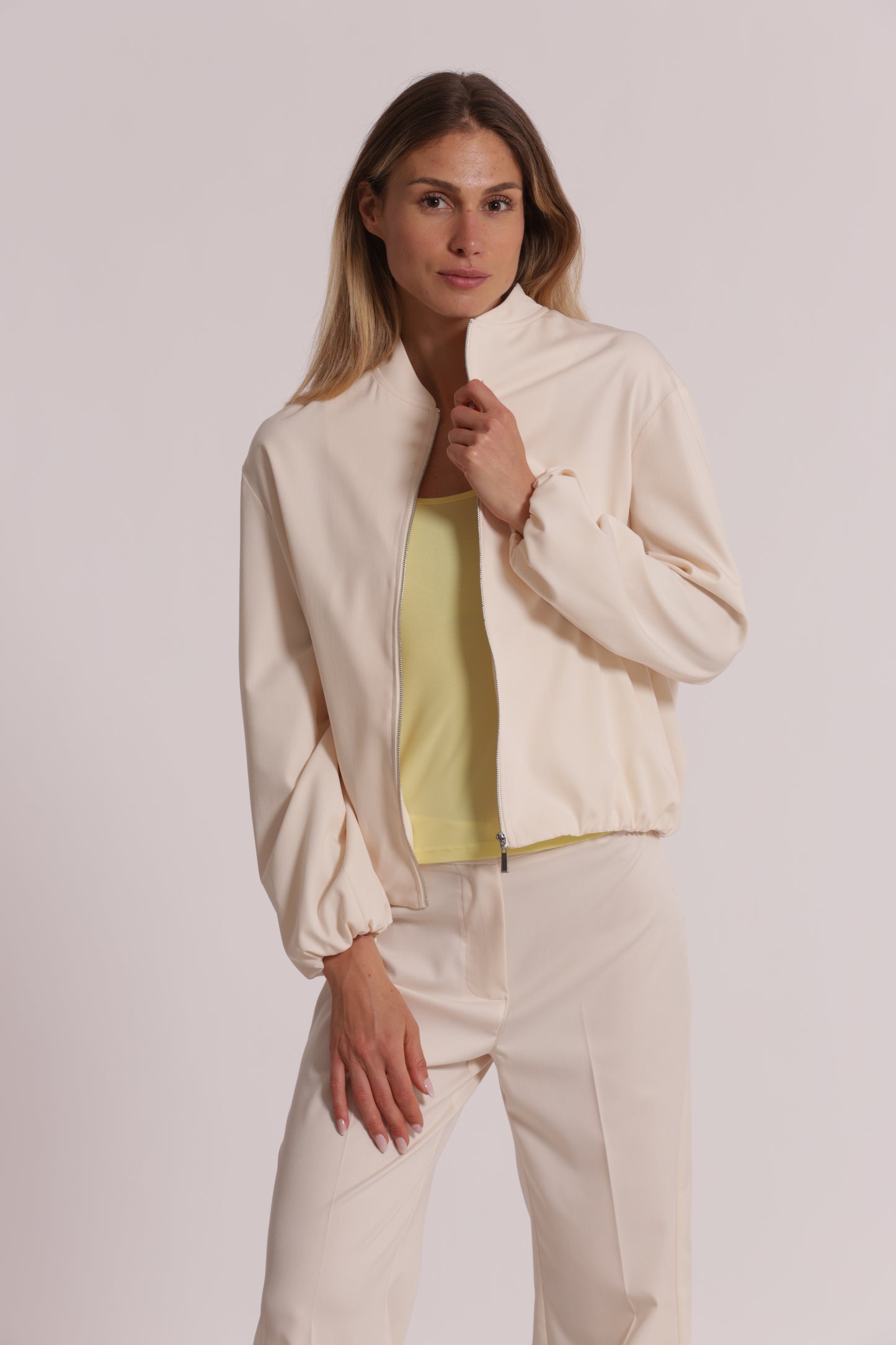 GIACCA CON ZIP IN MANOFREDDA