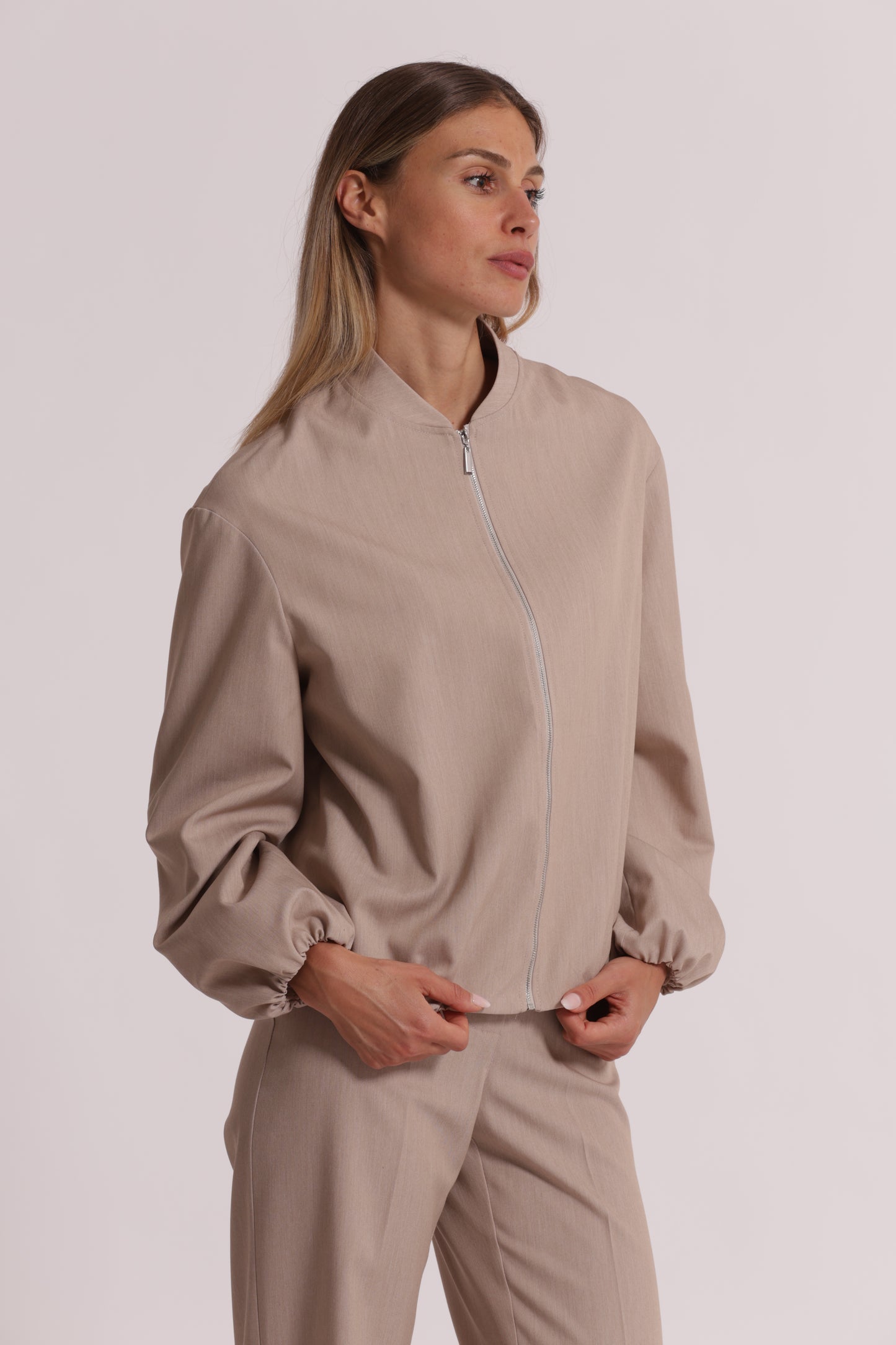 GIACCA CON ZIP IN MANOFREDDA