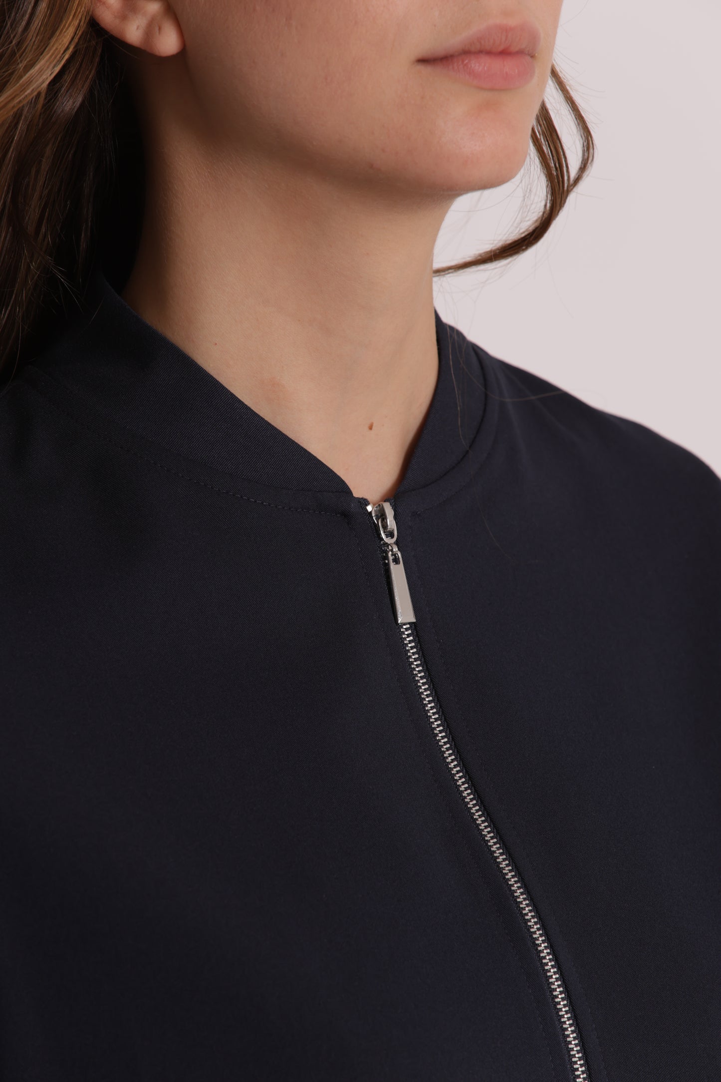 GIACCA CON ZIP IN MANOFREDDA