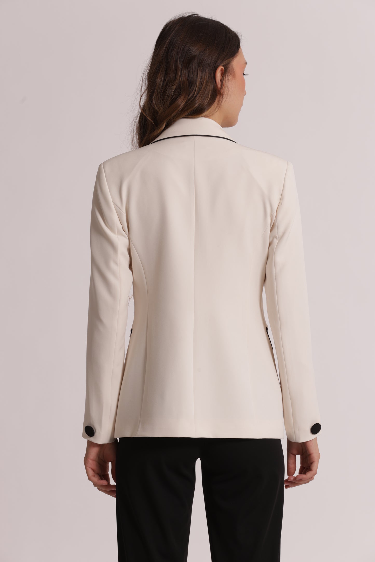 GIACCA CON BORDI A CONTRASTO