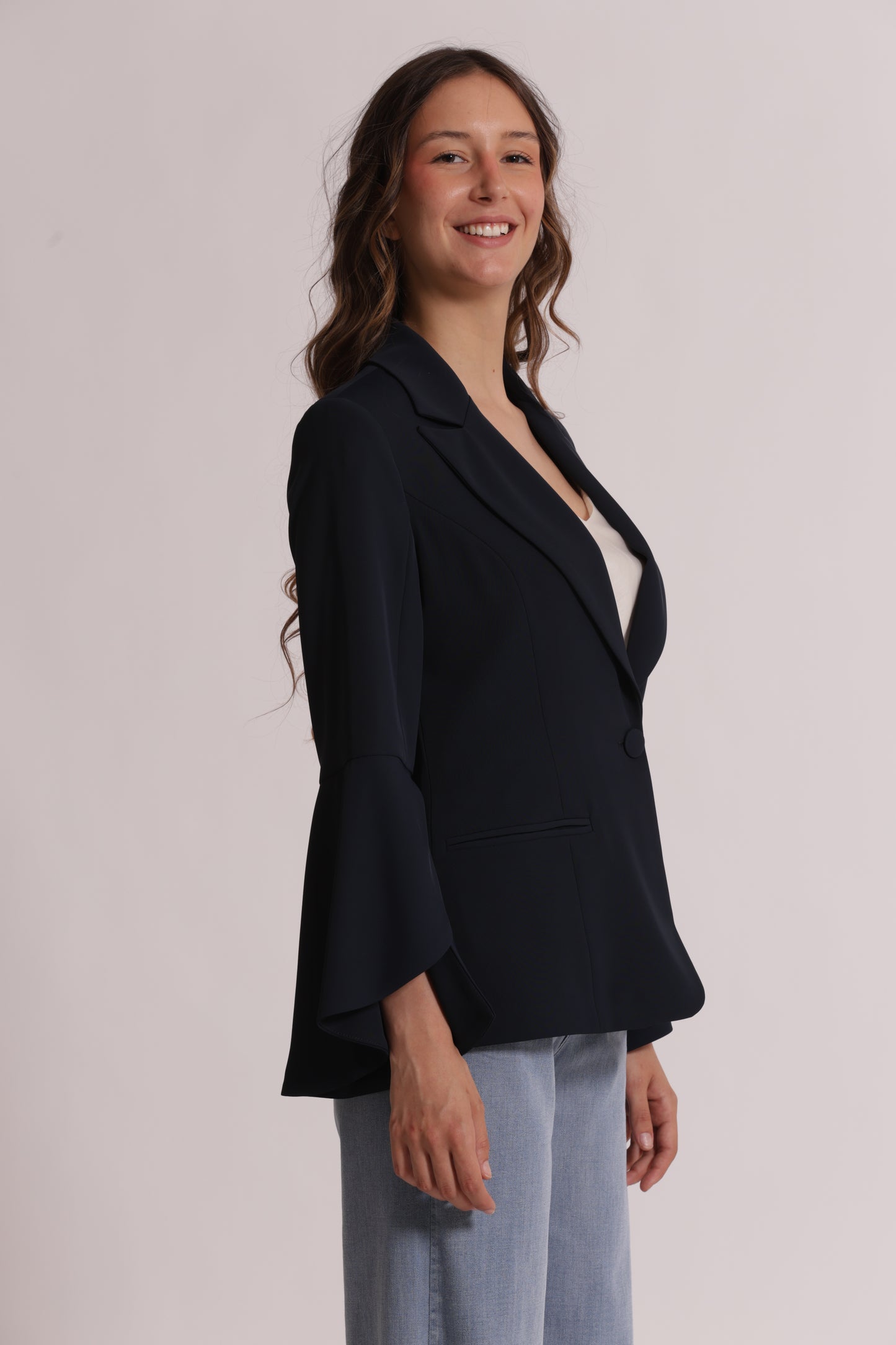 GIACCA CON MANICHE A TULIPANO