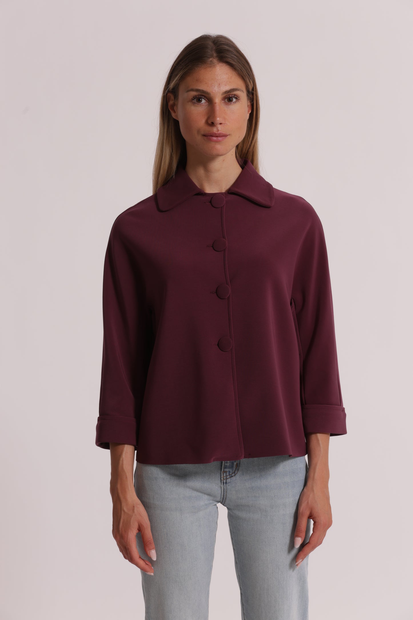 GIACCA IN NEOPRENE CON BOTTONI