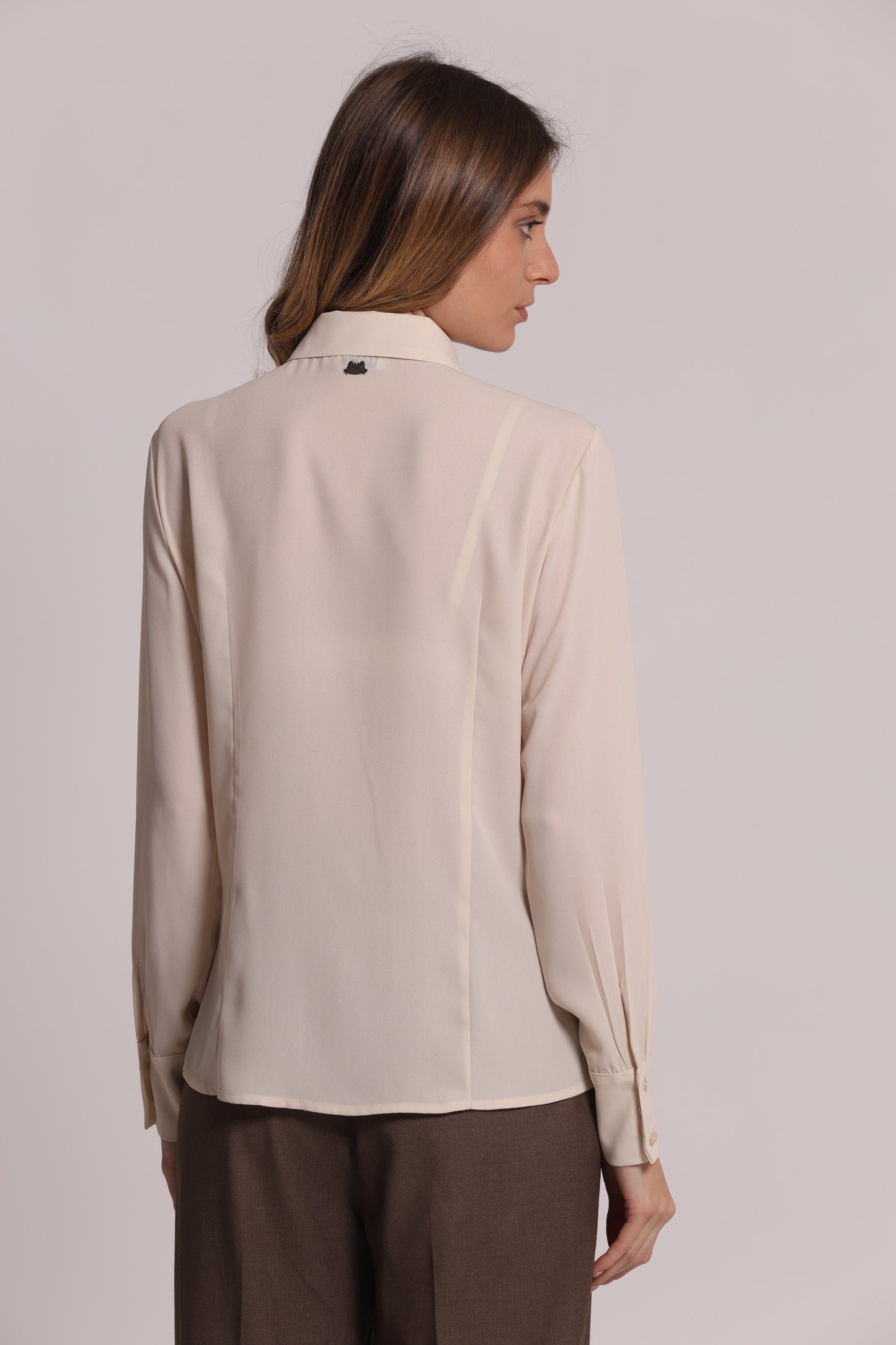 CAMICIA IN GEORGETTE CON CUT-OUT