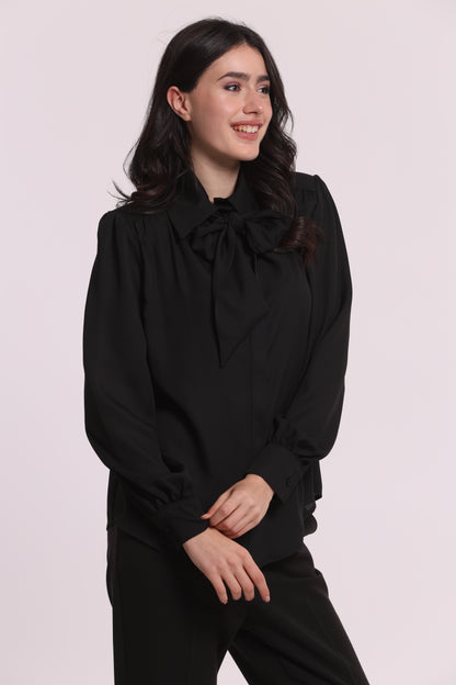 BLUSA CON SPALLINE E FIOCCO