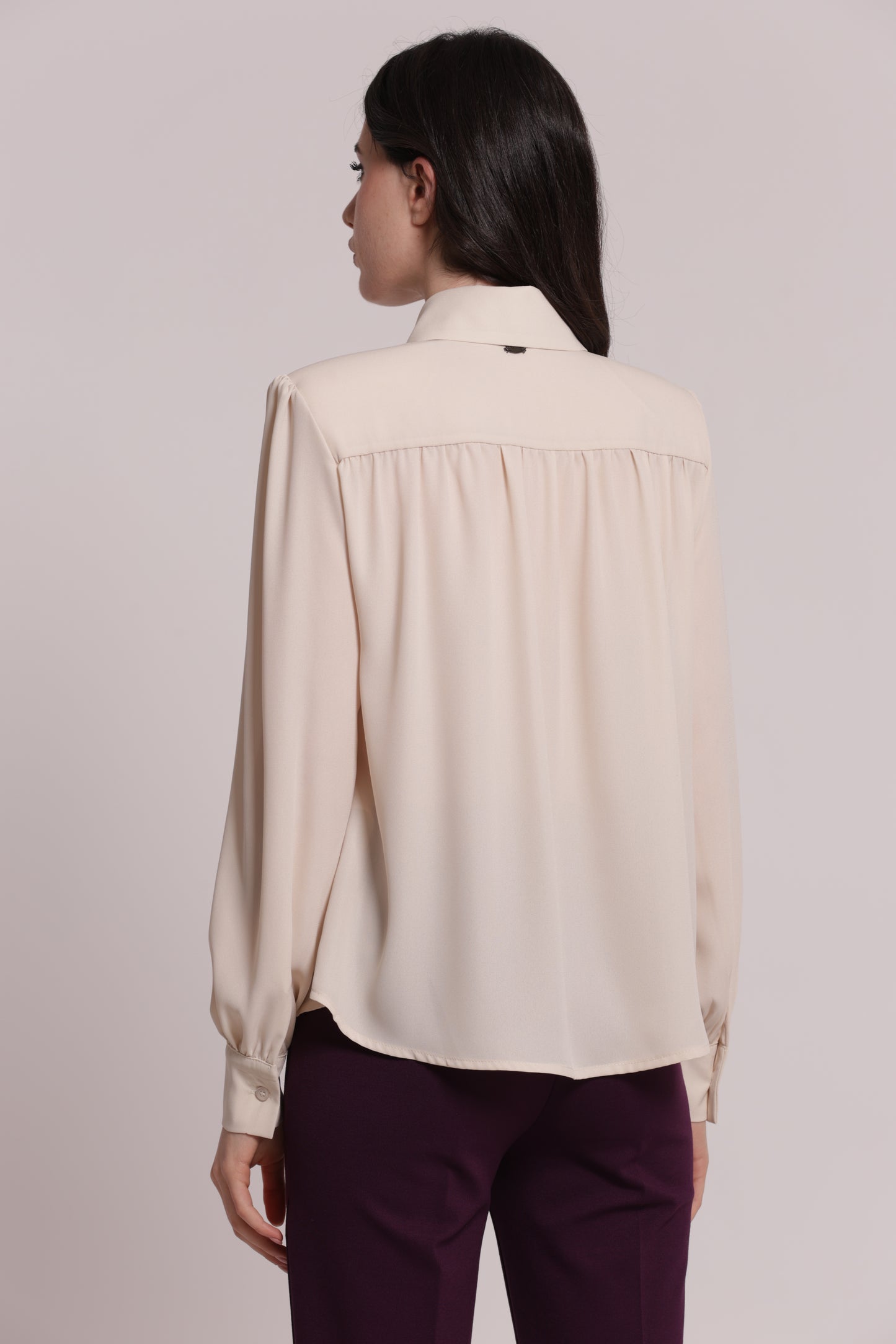 BLUSA CON SPALLINE E FIOCCO