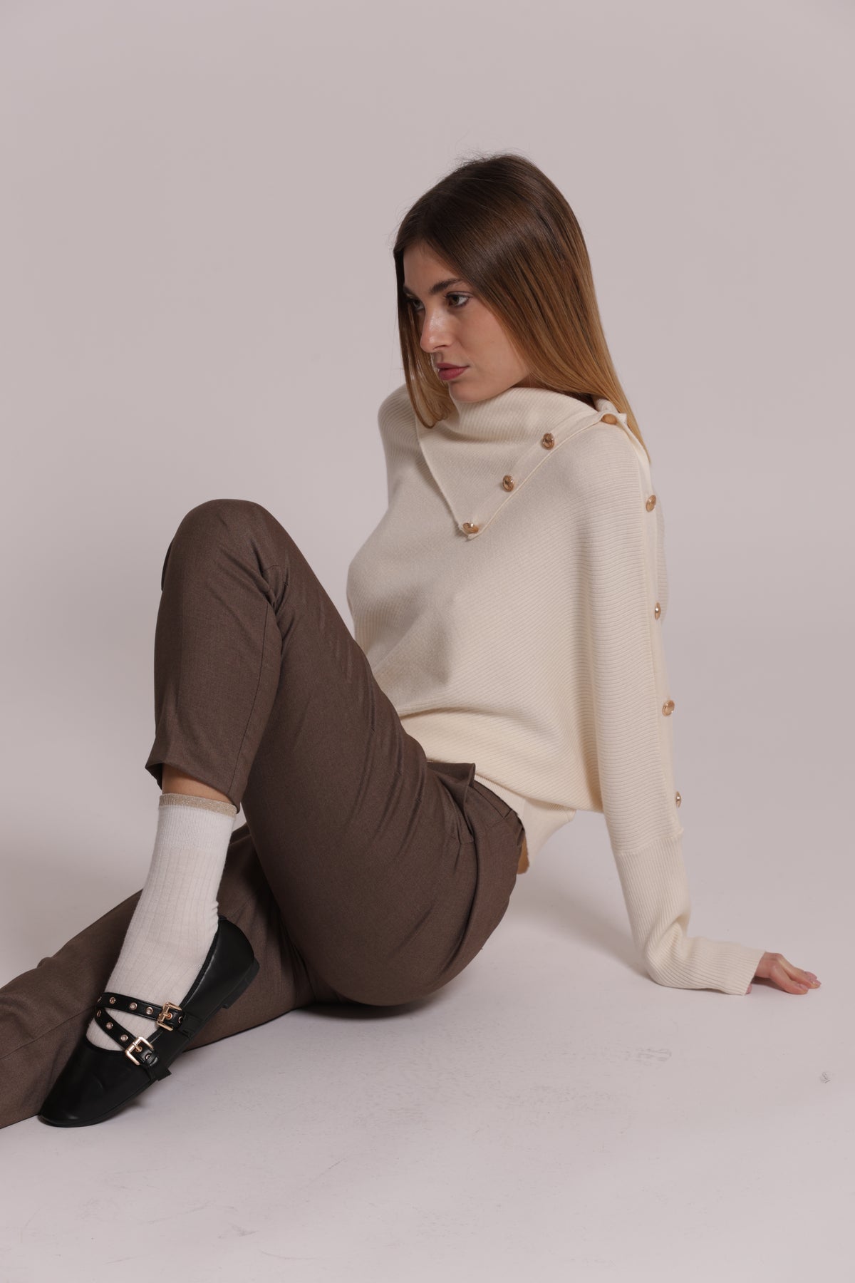 PANTALONE SIGARETTA CON ELASTICO DIETRO TESSUTO VANZ