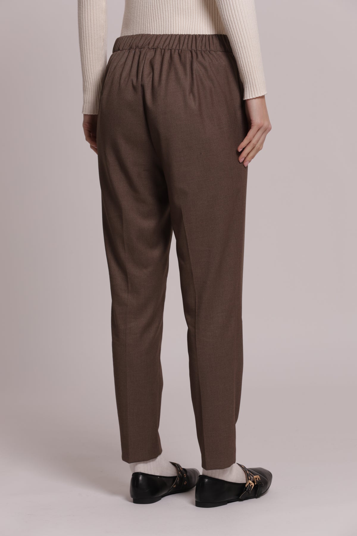 PANTALONE SIGARETTA CON ELASTICO DIETRO TESSUTO VANZ