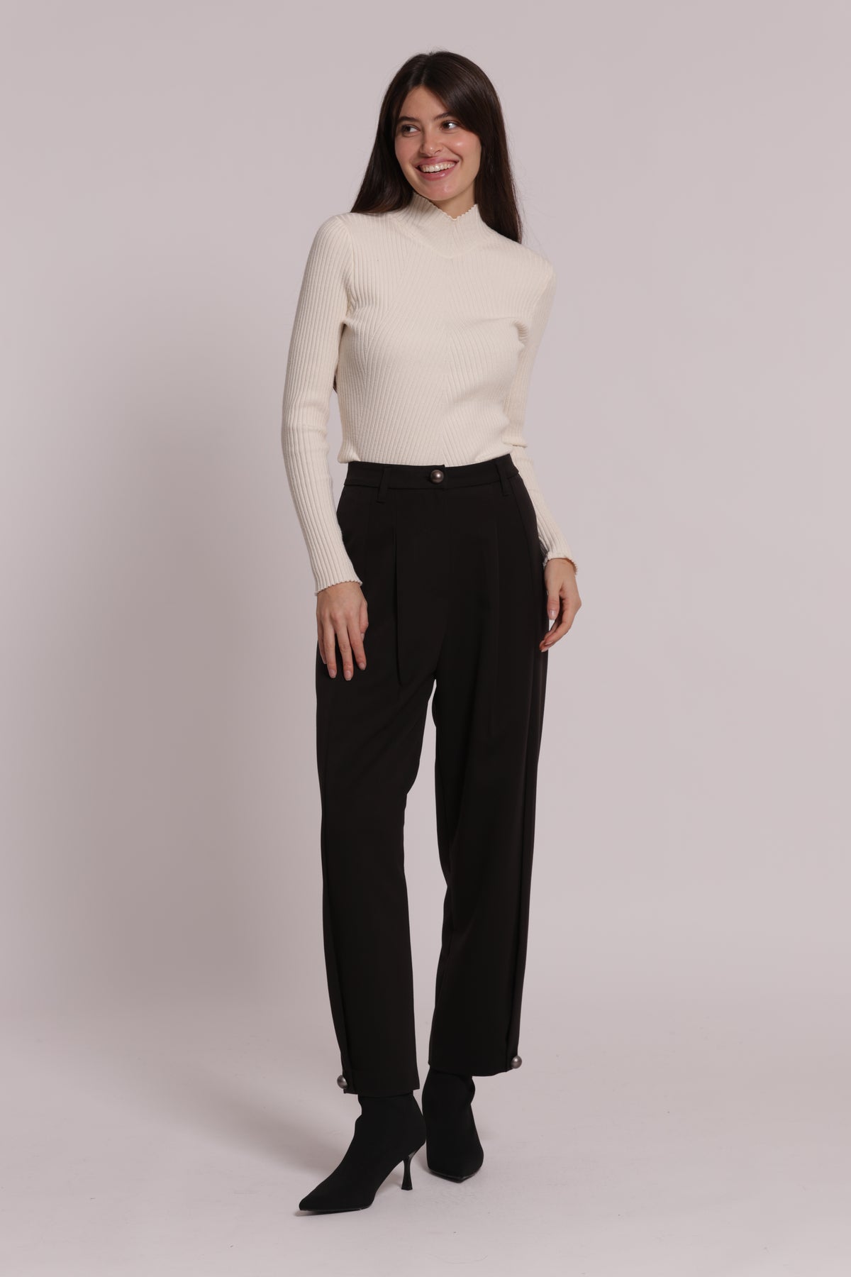 PANTALONE CON PINCES TESSUTO VANZ