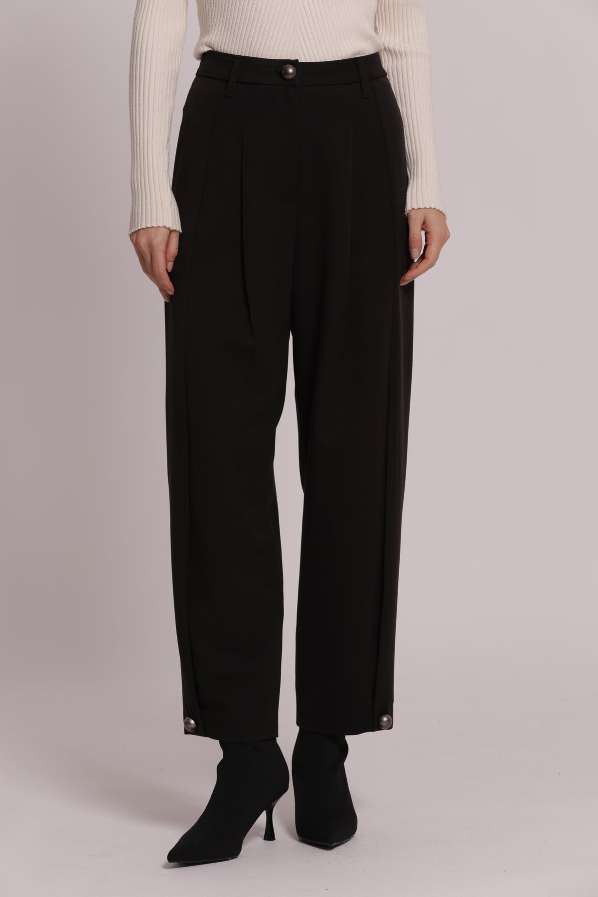 PANTALONE CON PINCES TESSUTO VANZ
