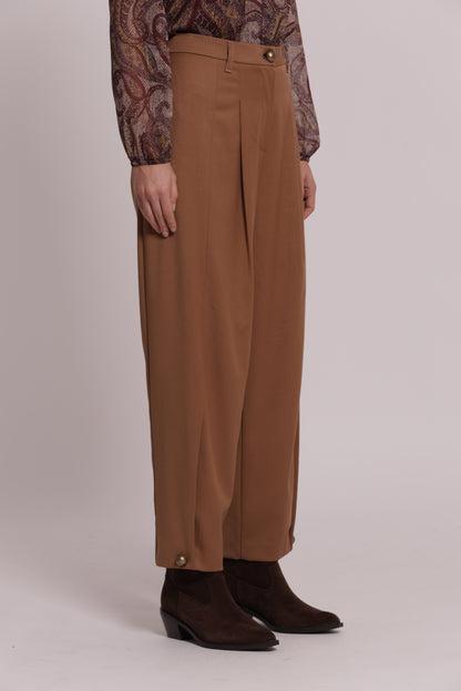 PANTALONE CON PINCES TESSUTO VANZ