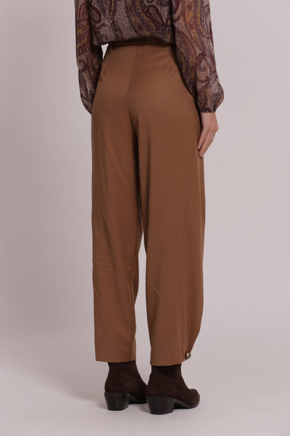 PANTALONE CON PINCES TESSUTO VANZ