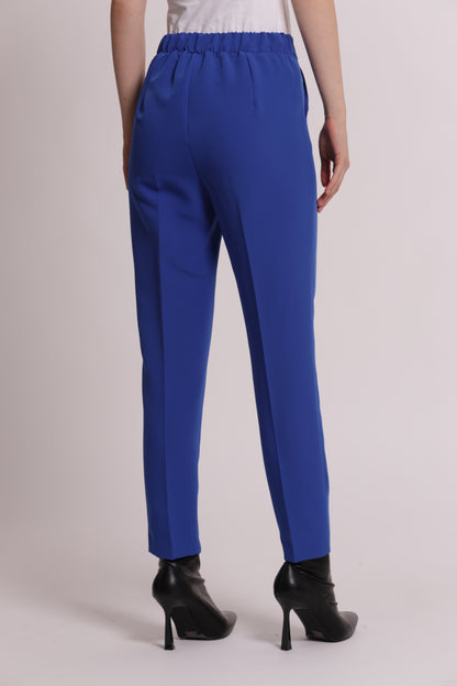 PANTALONE SIGARETTA CON ELASTICO DIETRO IN TESSUTO TECNICO