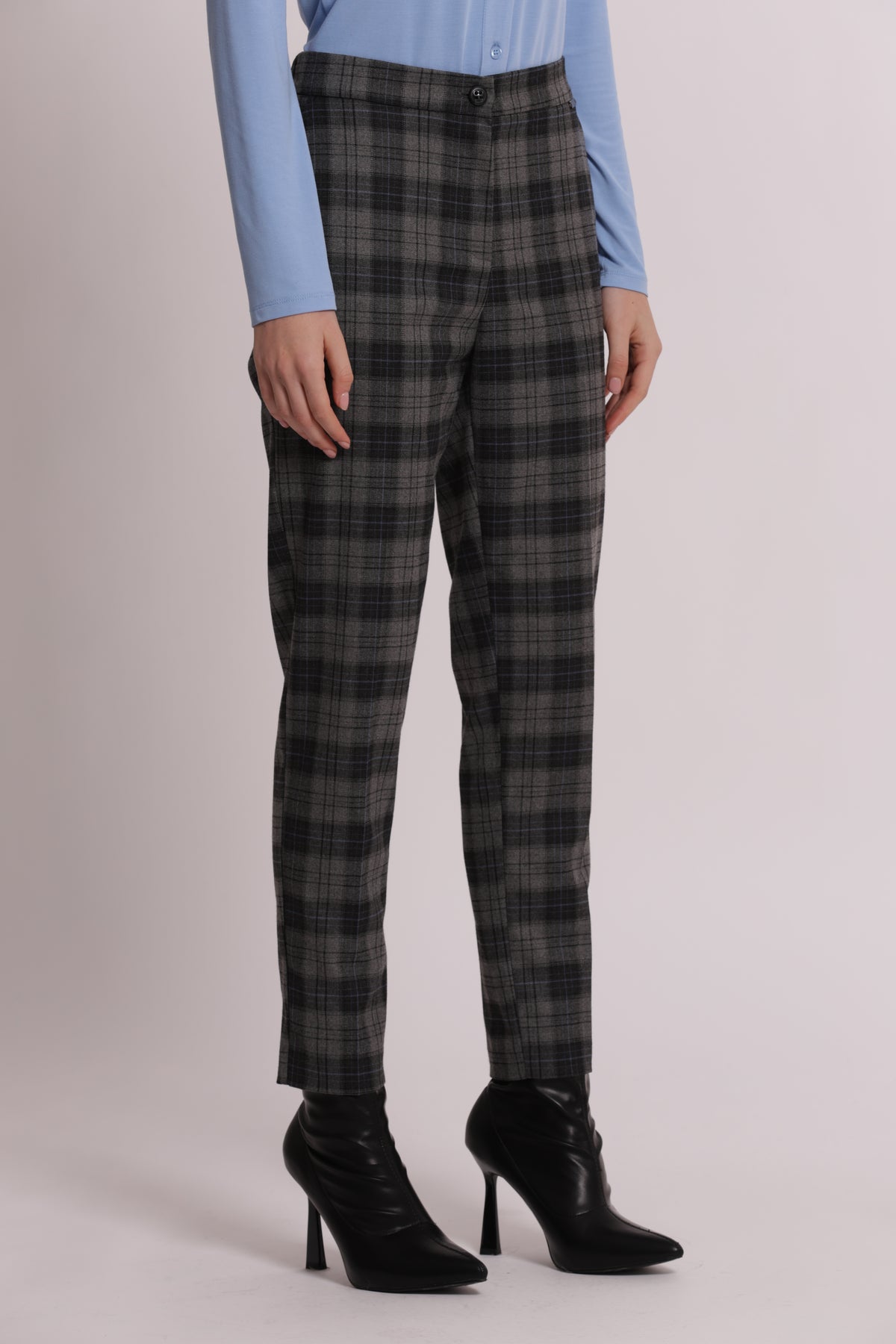 PANTALONE SIGARETTA CON ELASTICO DIETRO IN TESSUTO CHECK