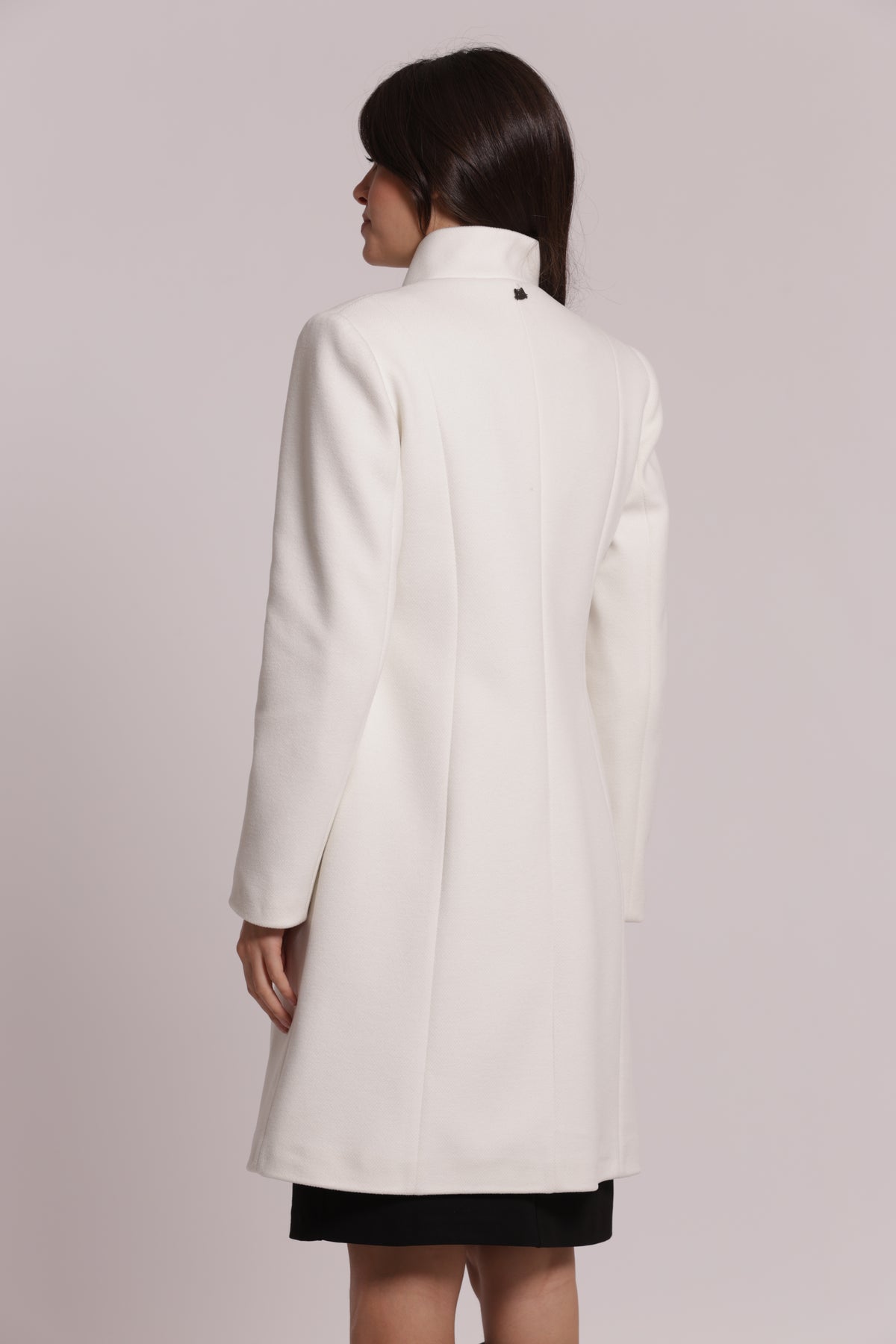 CAPPOTTO BARONETTO CON COLLO ALLA COREANA