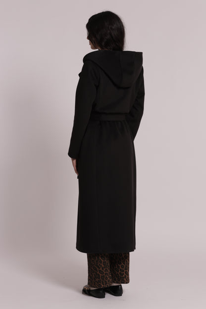 CAPPOTTO LUNGO CON CINTURA E CAPPUCCIO
