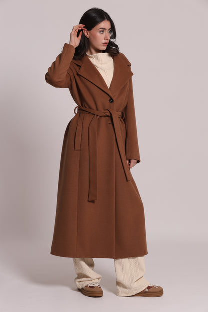 CAPPOTTO LUNGO CON CINTURA E CAPPUCCIO