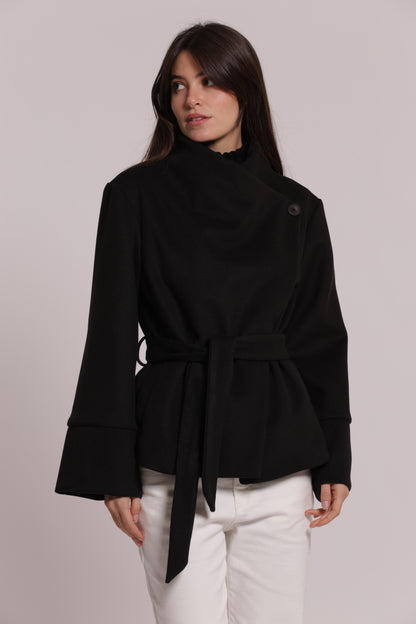 CAPPOTTO CORTO CON CINTURA