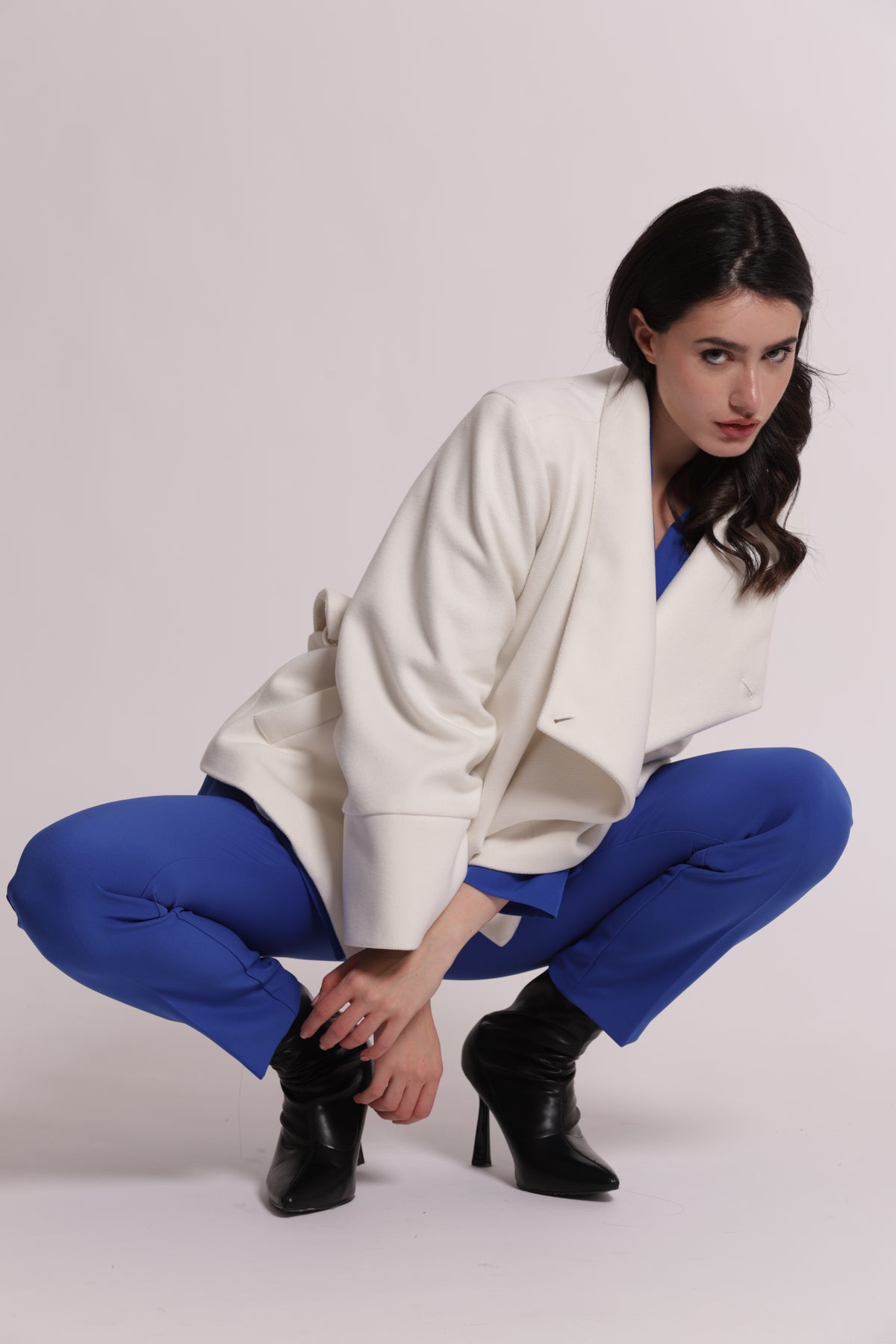 CAPPOTTO CORTO CON CINTURA