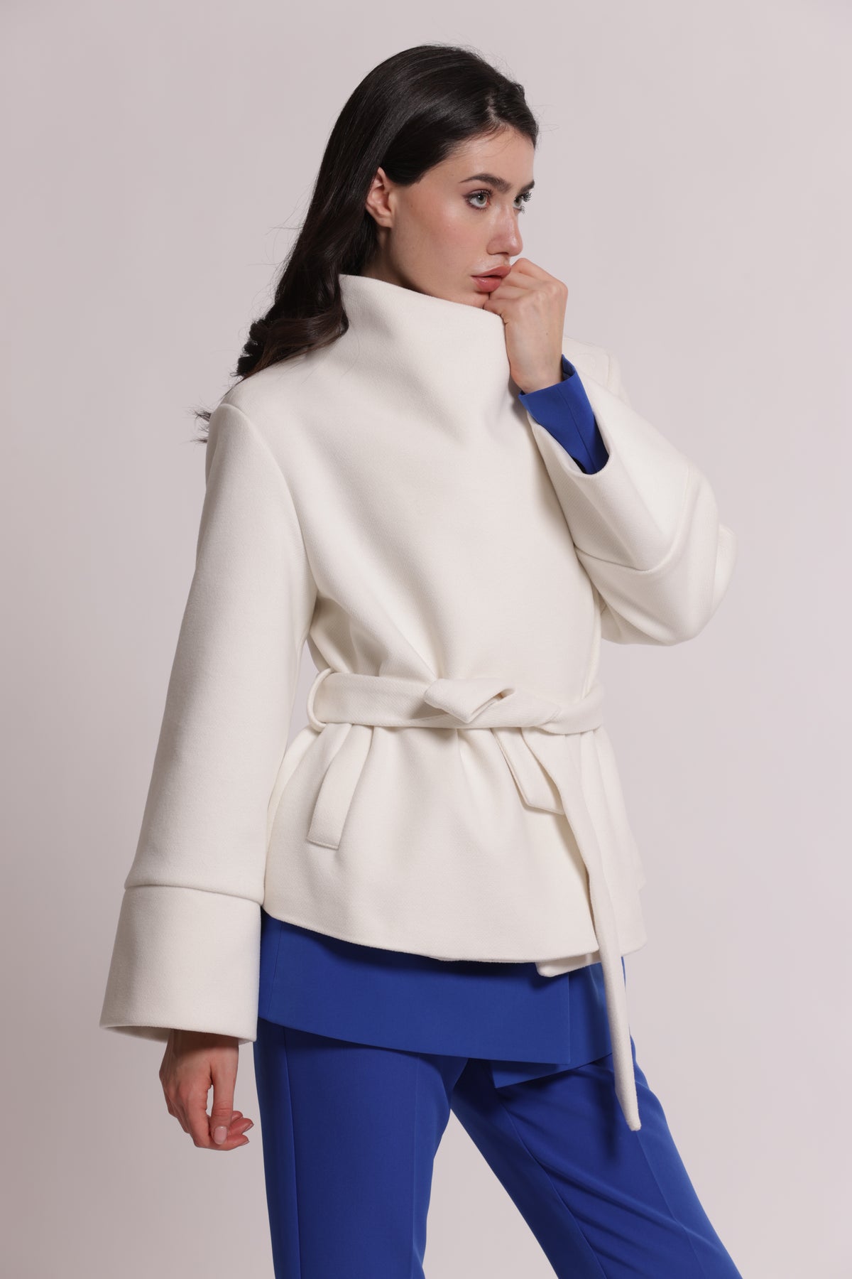 CAPPOTTO CORTO CON CINTURA