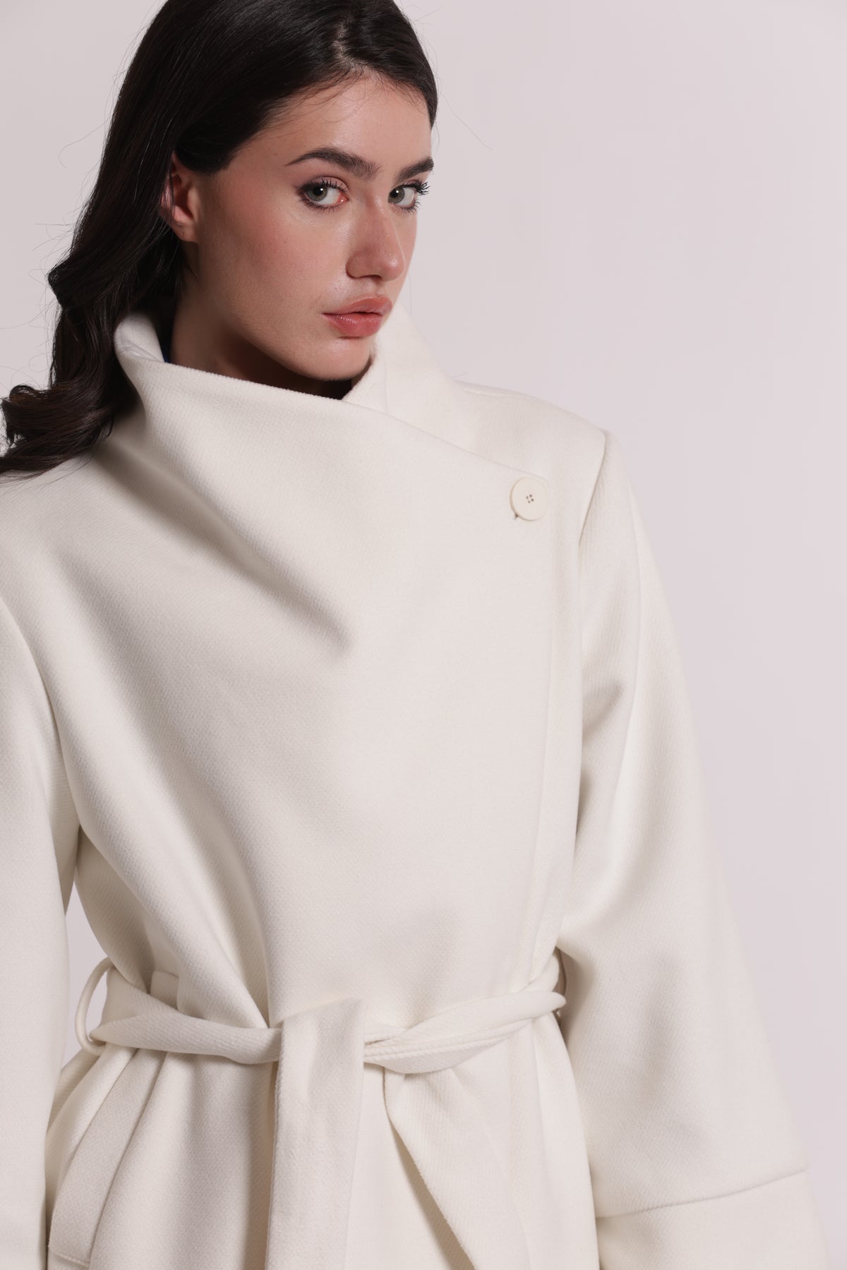 CAPPOTTO CORTO CON CINTURA