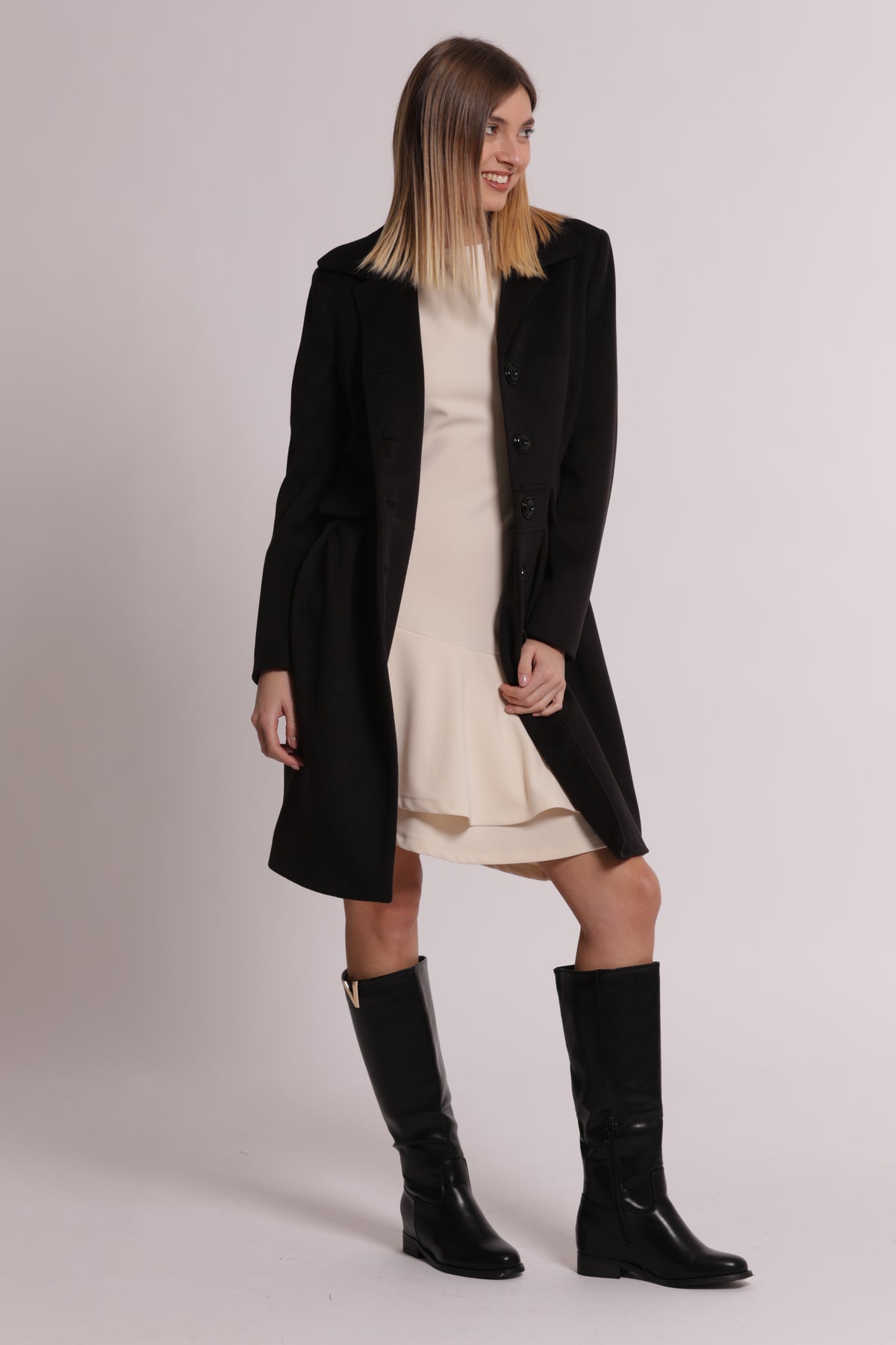 CAPPOTTO BARONETTO CON PINCES