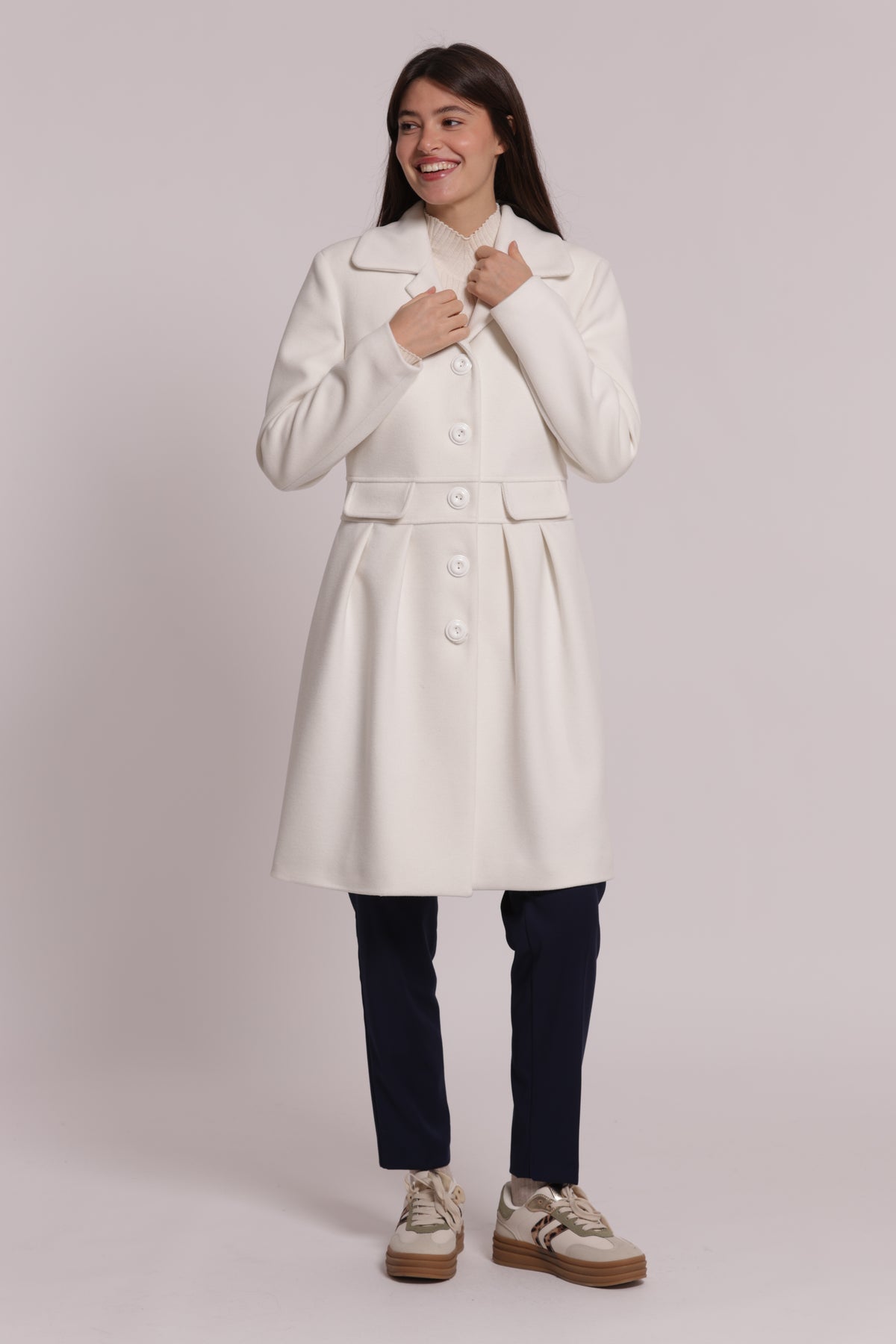 CAPPOTTO BARONETTO CON PINCES