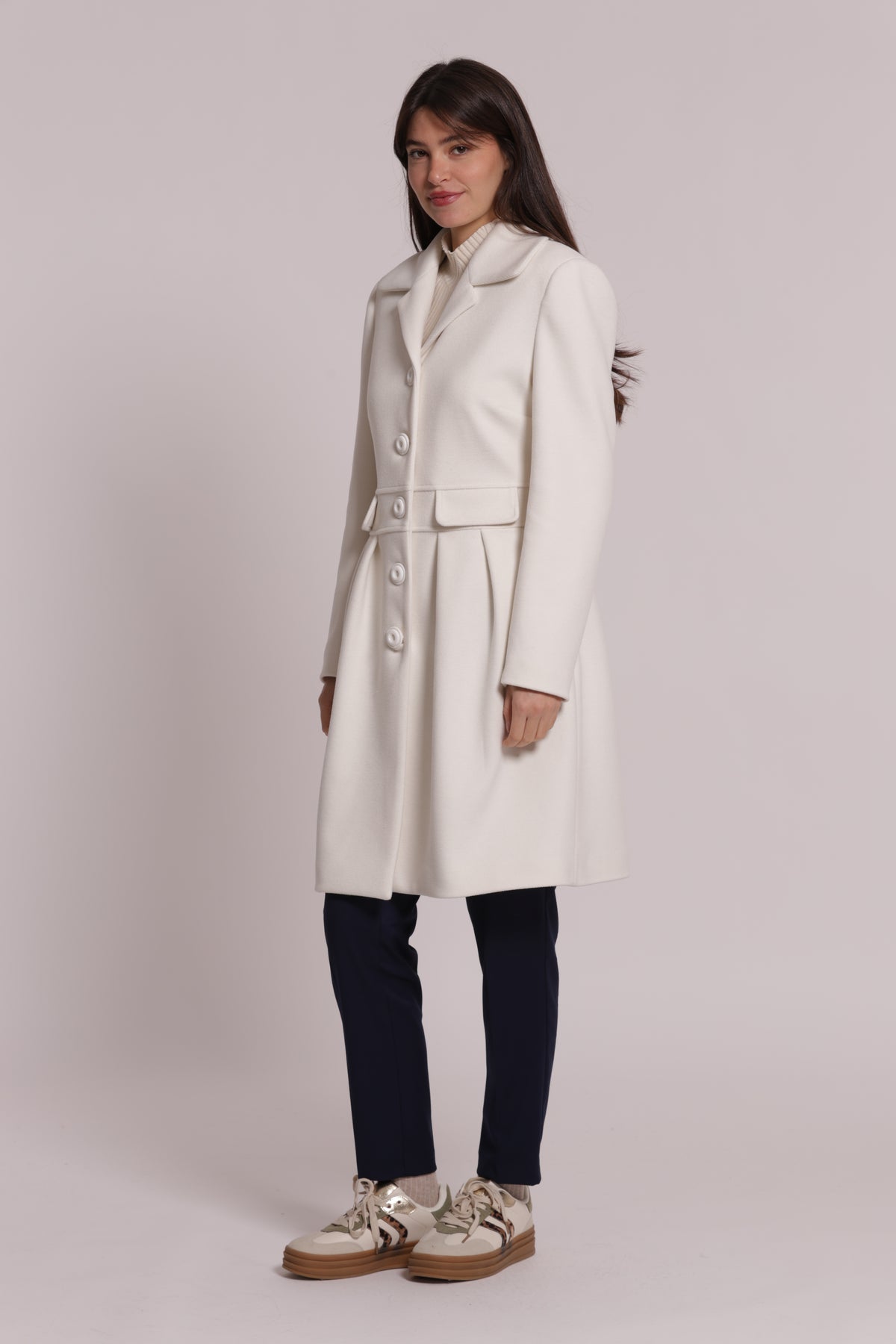 CAPPOTTO BARONETTO CON PINCES