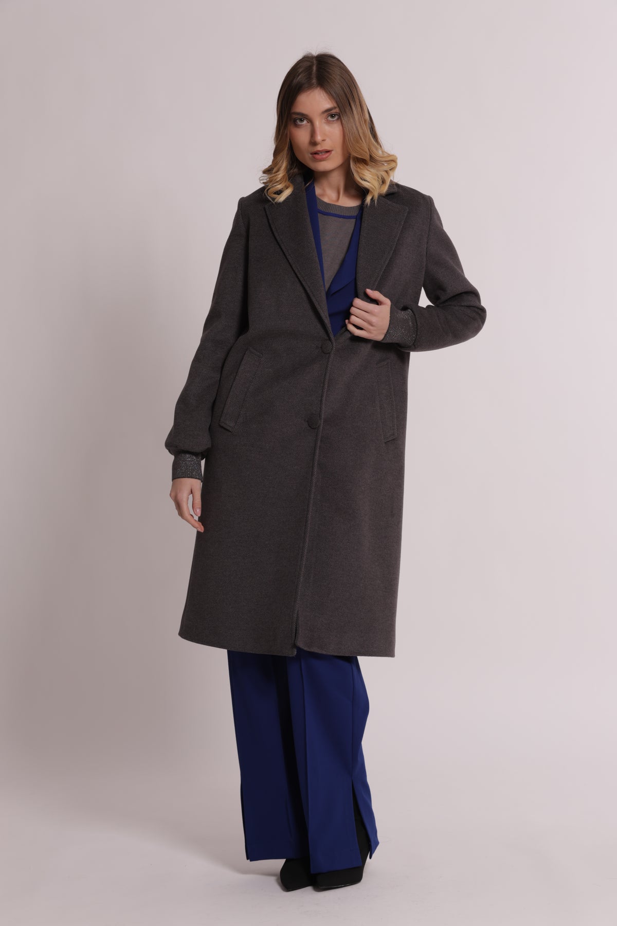 CAPPOTTO LUNGO CON POLSINI