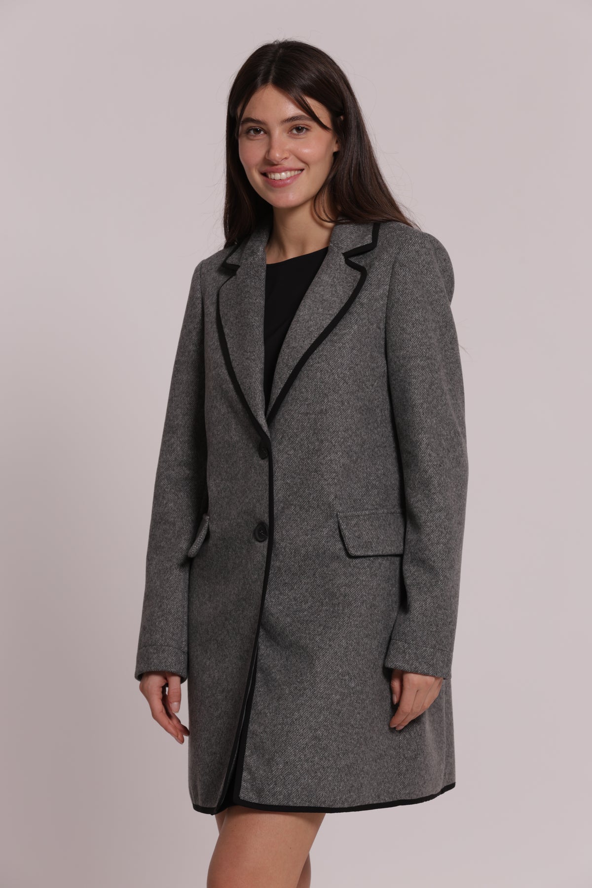 CAPPOTTO BARONETTO SFODERATO CON DETTAGLI NERI