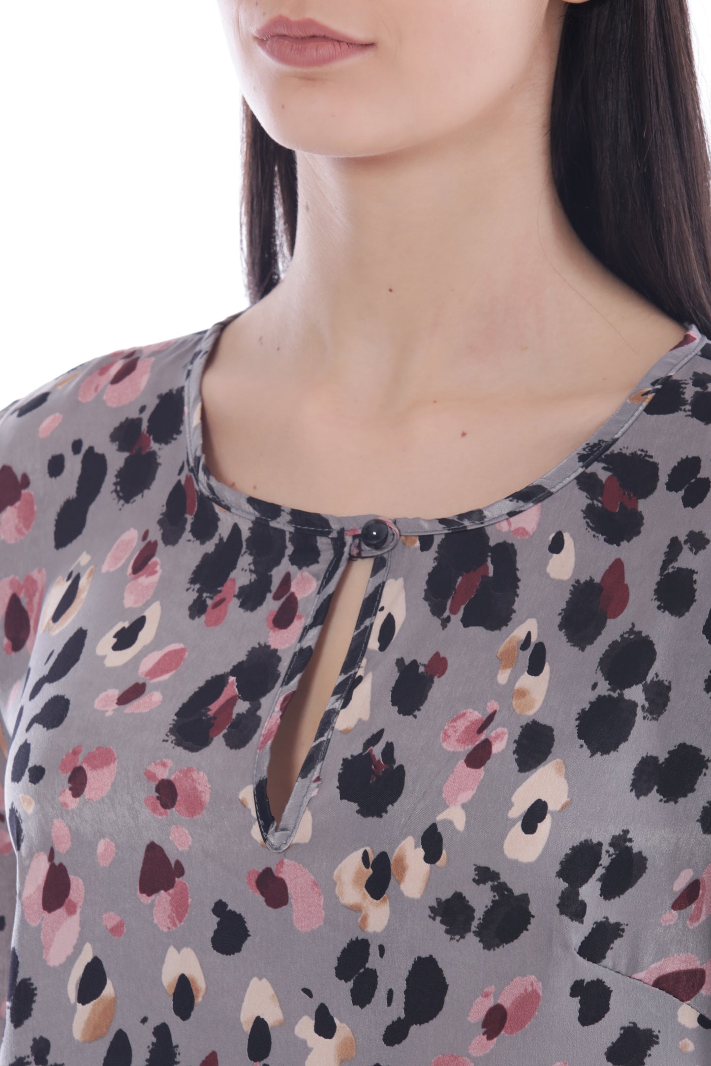 BLUSA SCOLLO TONDO FANTASIA ANIMALIER