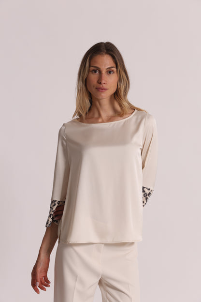 BLUSA CON PAILLETTES IN FANTASIA ANIMALIER