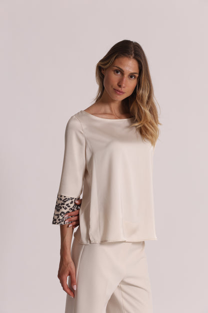 BLUSA CON PAILLETTES IN FANTASIA ANIMALIER