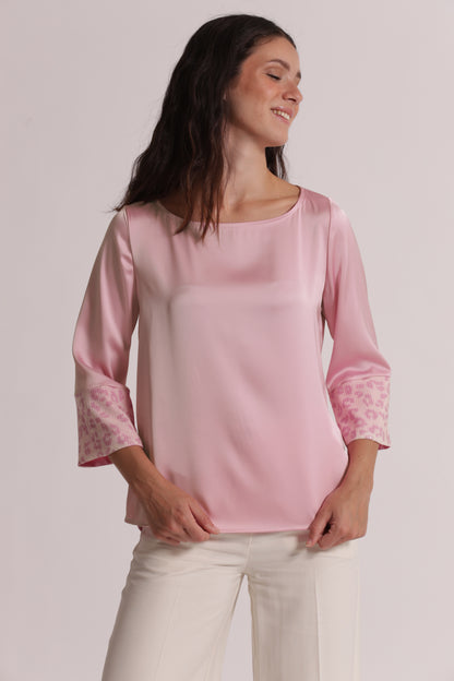 BLUSA CON PAILLETTES IN FANTASIA ANIMALIER