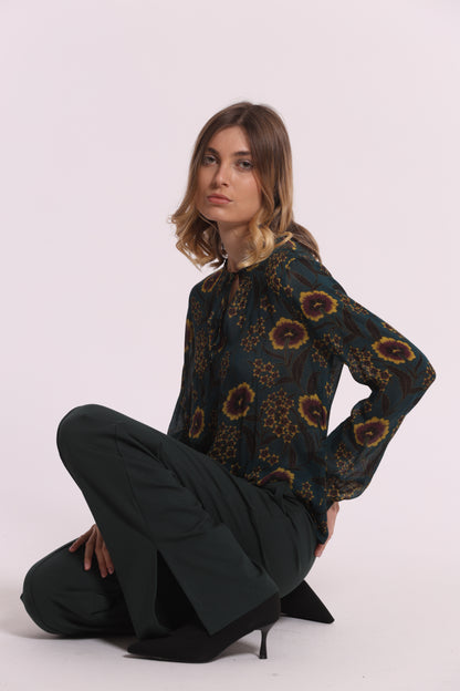 PANTALONE CON SPACCO IN PUNTO MILANO