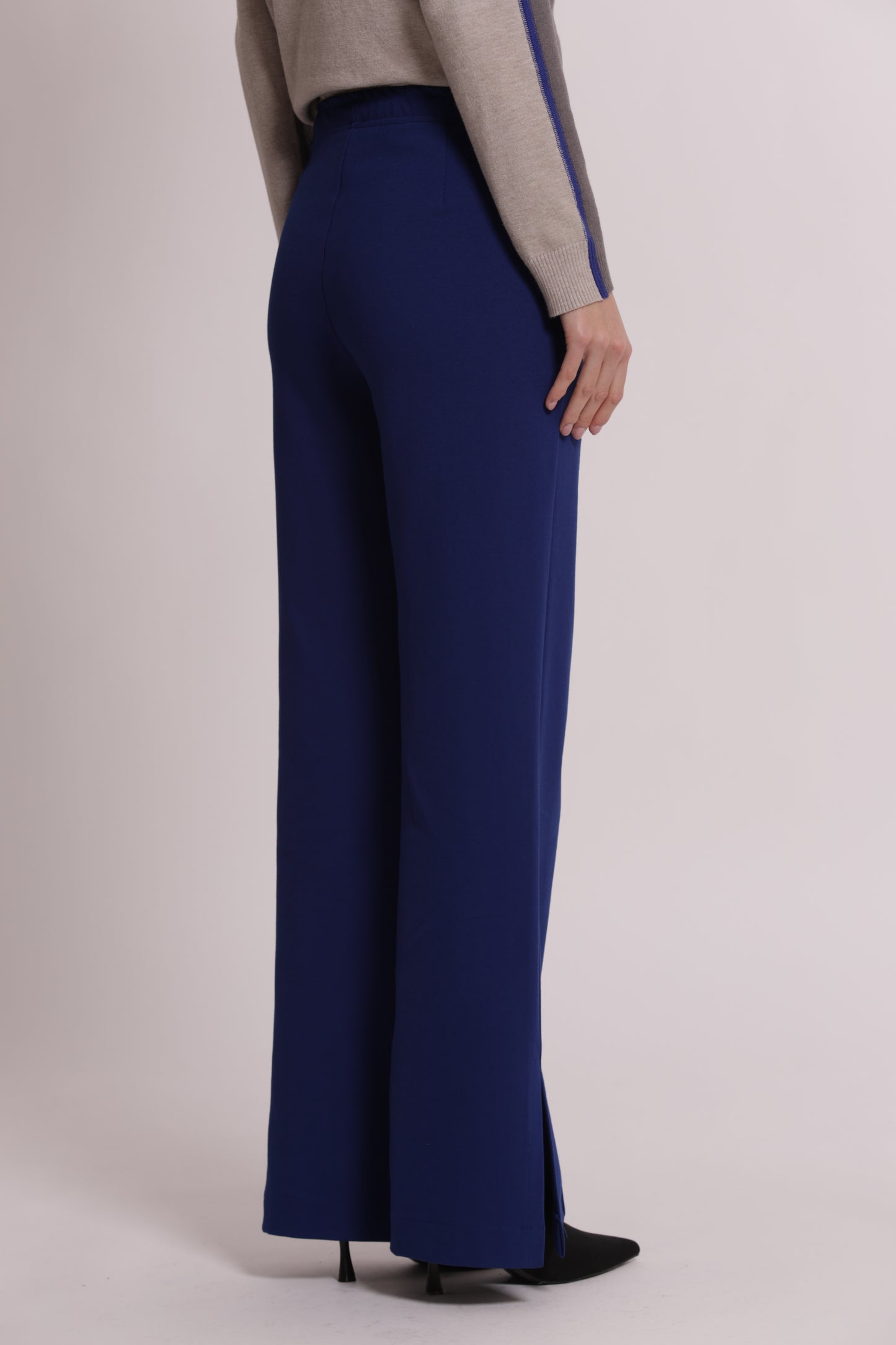 PANTALONE CON SPACCO IN PUNTO MILANO