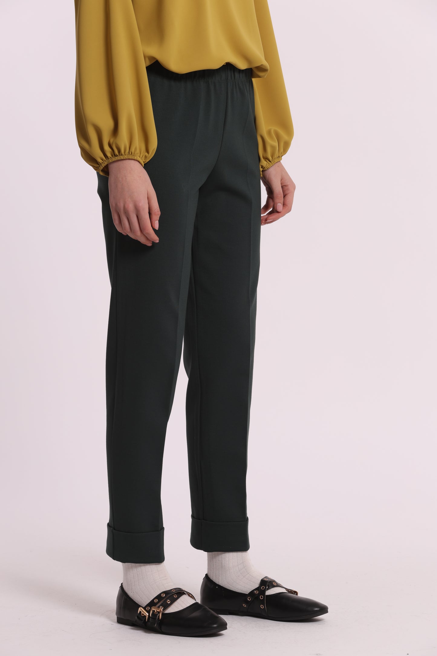 PANTALONE CON RISVOLTO IN PUNTO MILANO