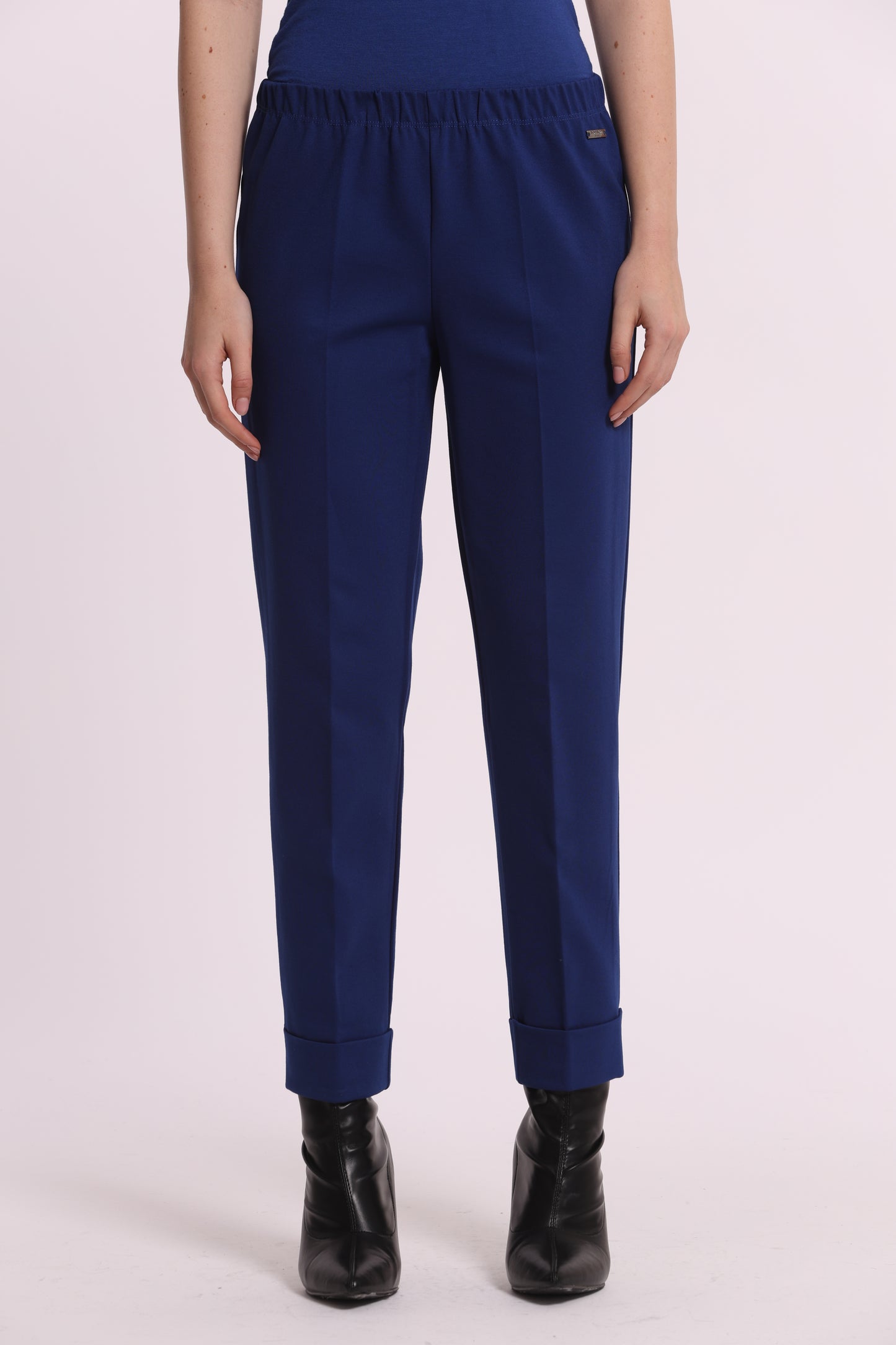 PANTALONE CON RISVOLTO IN PUNTO MILANO