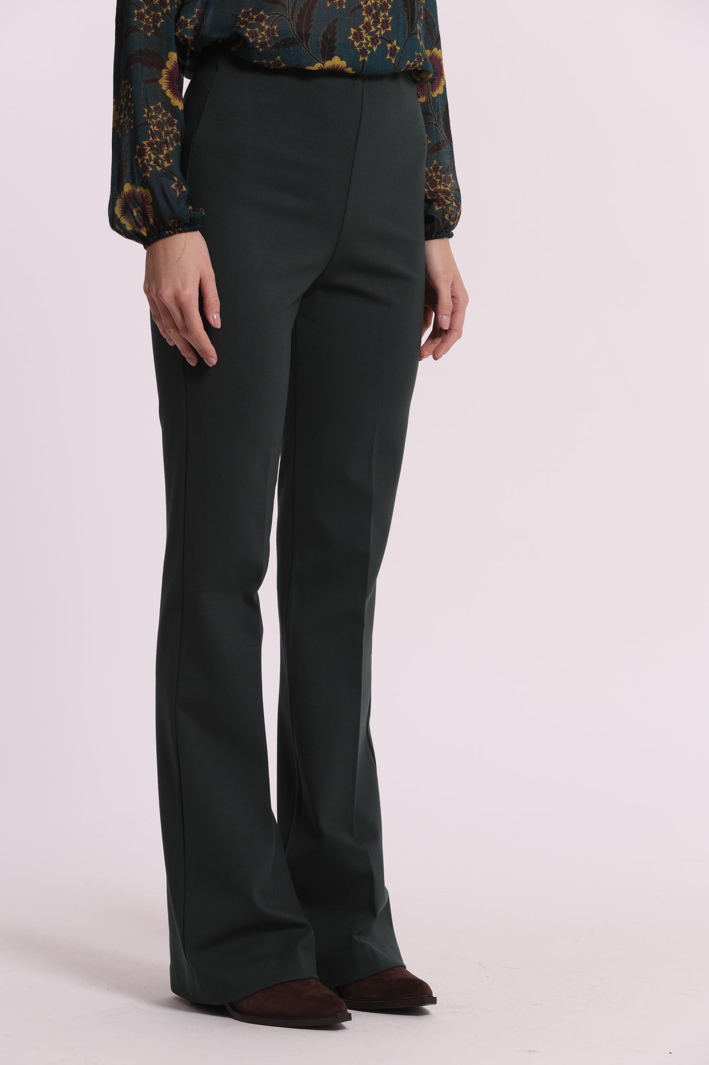 PANTALONE FLARE IN PUNTO MILANO