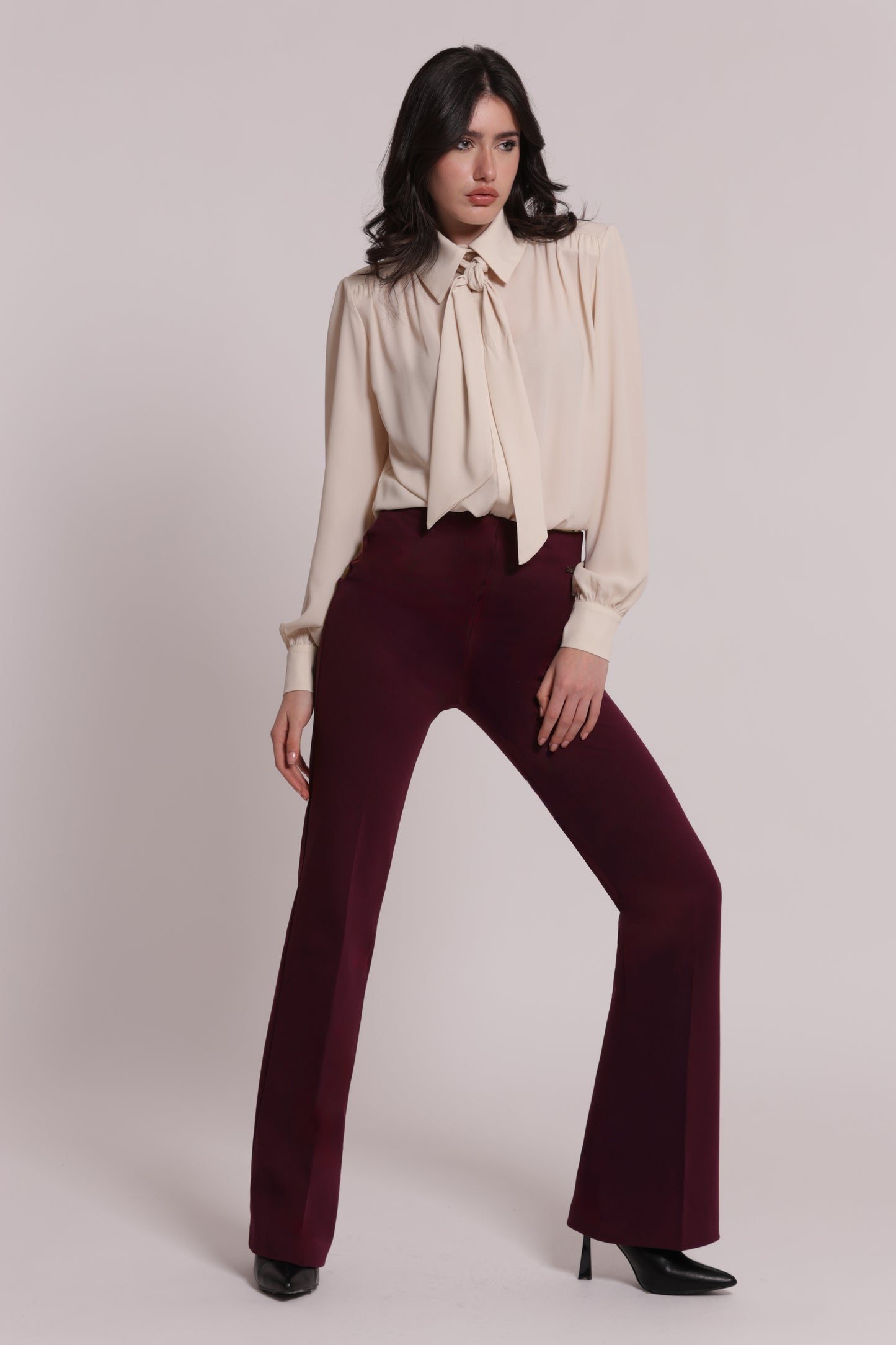 PANTALONE FLARE IN PUNTO MILANO