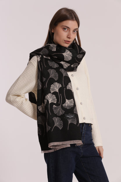 SCIARPA CON FOGLIE GINKGO