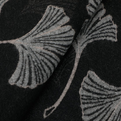 SCIARPA CON FOGLIE GINKGO