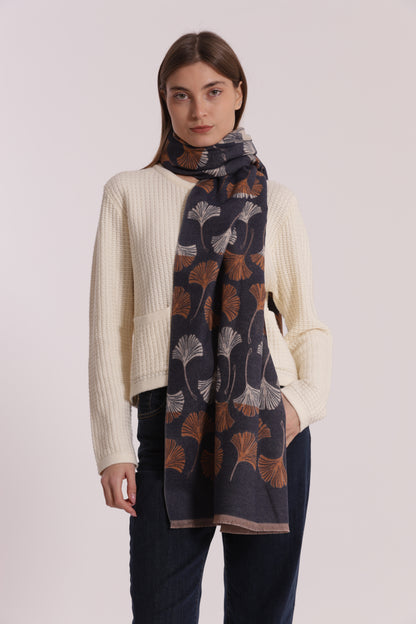 SCIARPA CON FOGLIE GINKGO