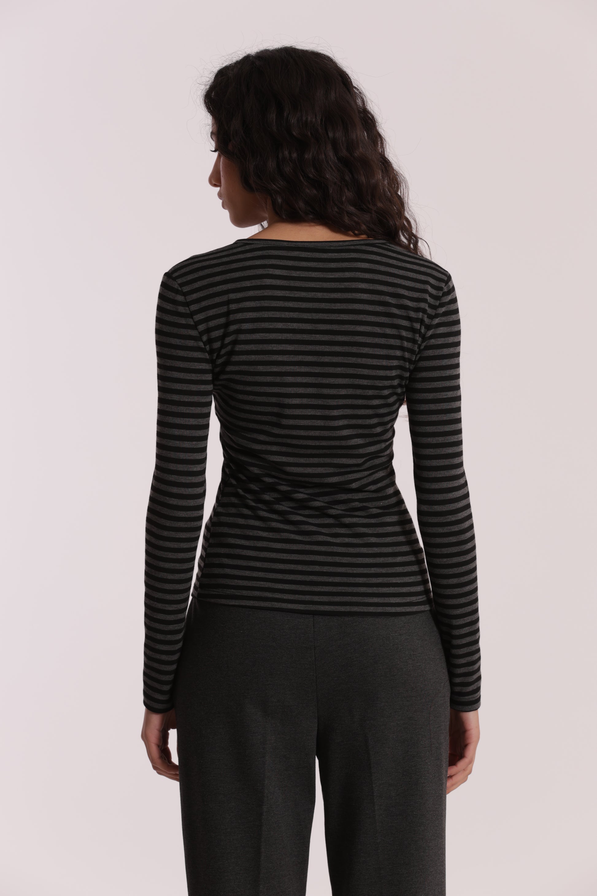 MAGLIA SCOLLO TONDO A RIGHE